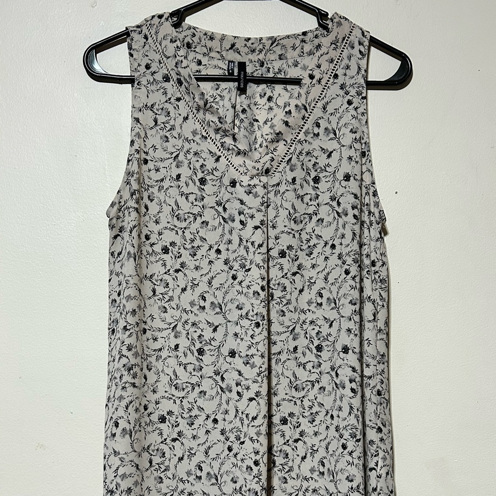 Women’s Maurice’s blouse Size Small